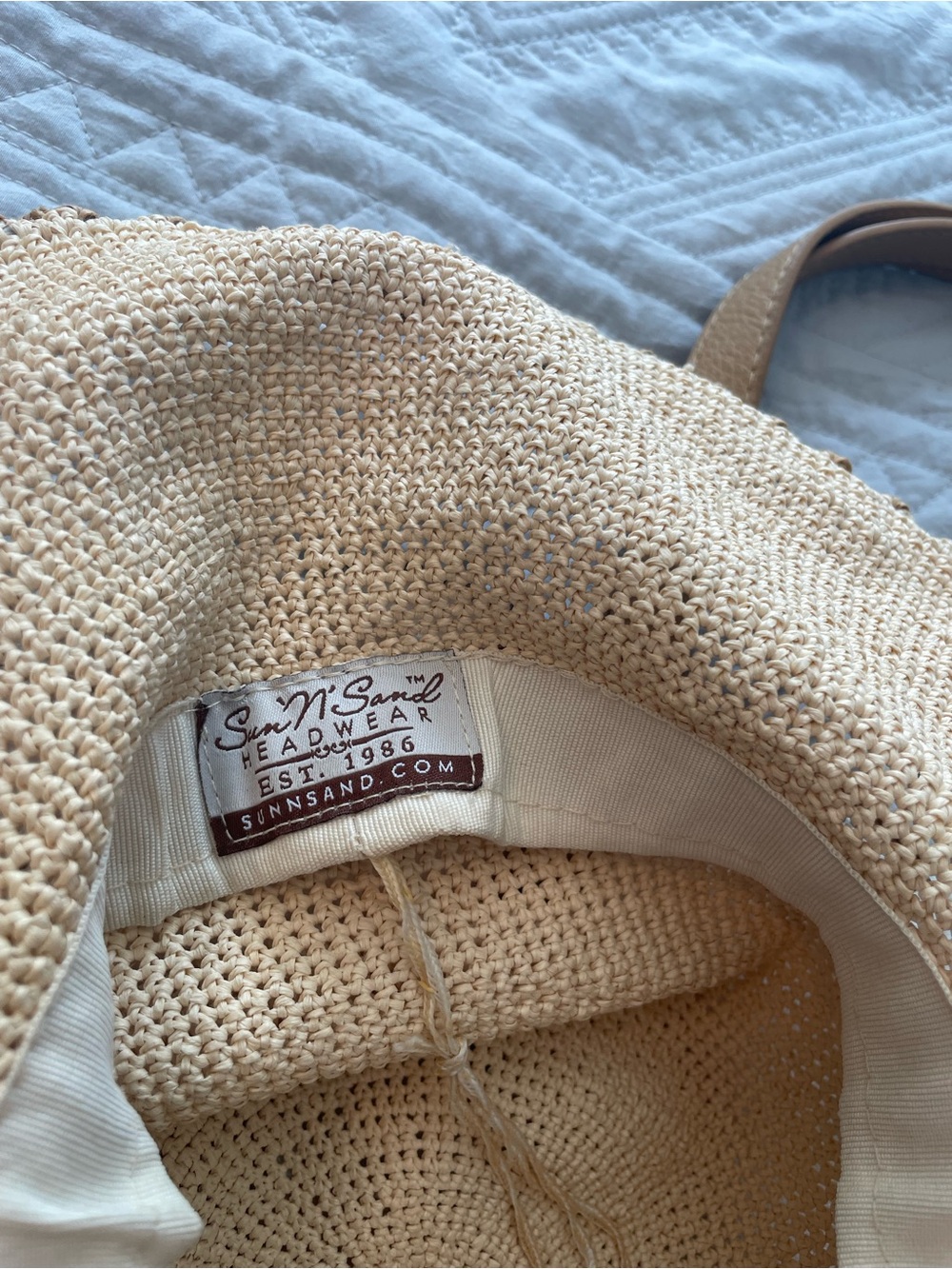 Cozy Earth Canvas Tote with Tan Leather Handles & Sunsand beach hat Bundle. - Picture 11 of 11